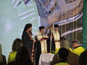 Αγιασμός στις Σκουριές από τον Μητροπολίτη Ιερισσού