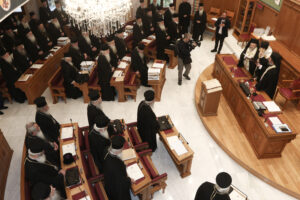 Ολοκληρώθηκε η πρώτη ημέρα της Ιεραρχίας