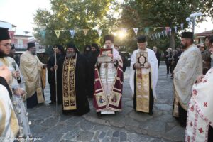 Η Ελάτεια υποδέχθηκε την Τιμία Κάρα του Αγίου Παρθενίου